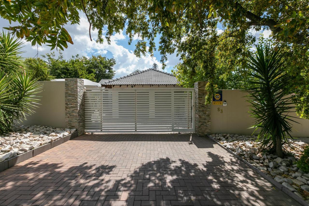 Signature Lodge Kempton Park Exterior photo